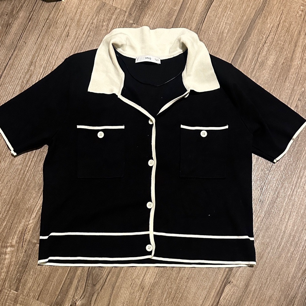 Mango women’s Black and White Button-Up Shirt